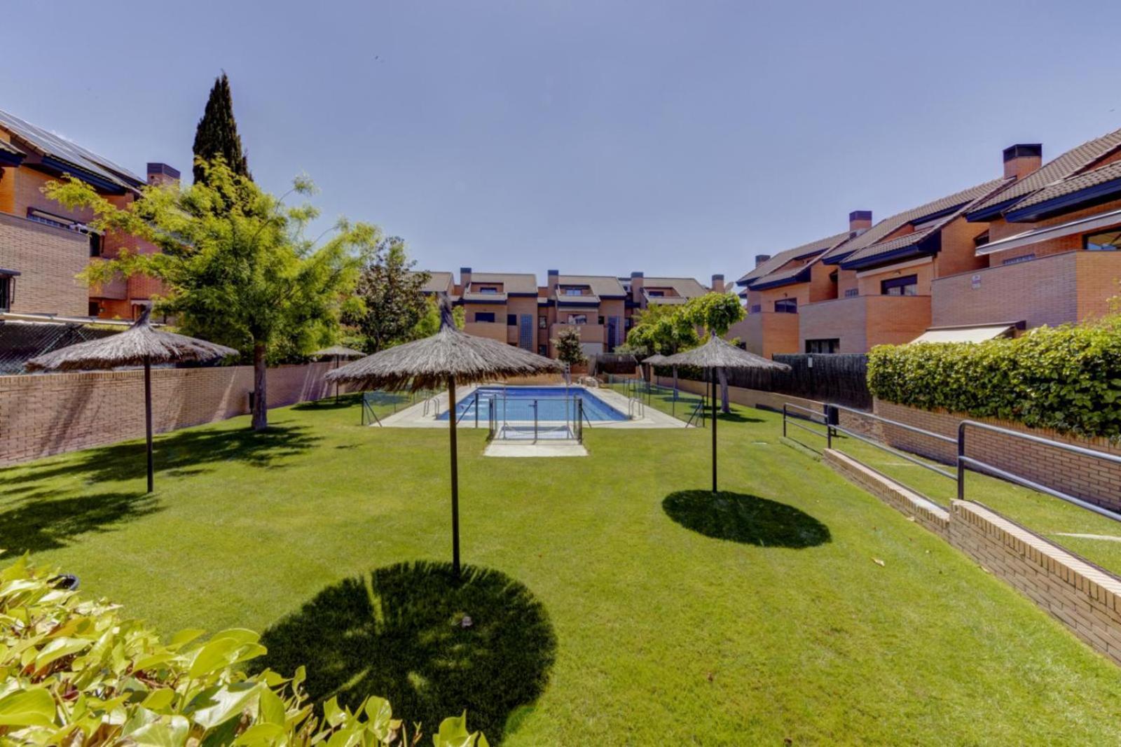 Appartement El Palomar à Madrid Extérieur photo